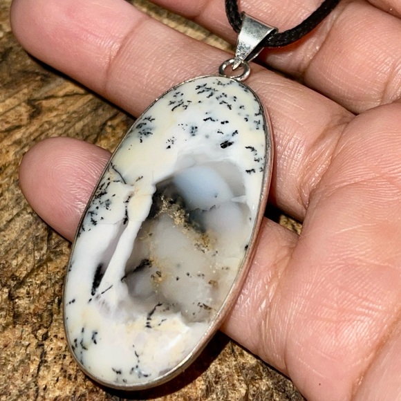 Dendritic Agate Pendant 2 1/2” - Picture 2 of 7